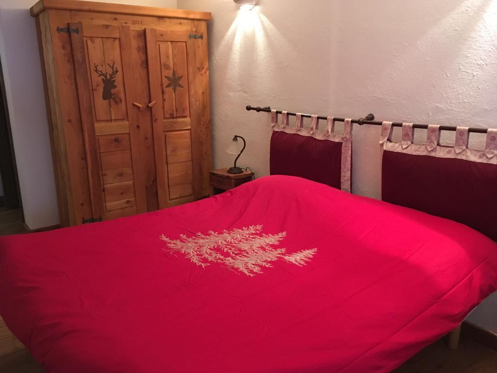 Agriturismo Il Fiocco Cesana Torinese Eksteriør billede
