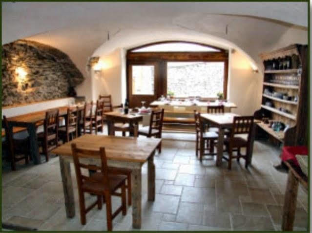 Agriturismo Il Fiocco Cesana Torinese Eksteriør billede