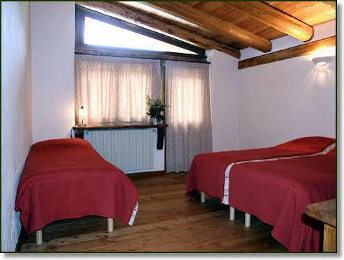 Agriturismo Il Fiocco Cesana Torinese Eksteriør billede